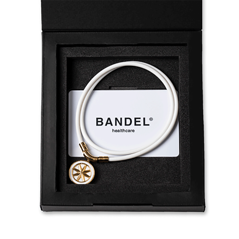 【母の日プレゼント】磁気ネックレスを贈って感謝の気持ちを伝えよう