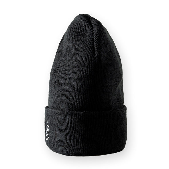 CURSIVE B SMOOTH BEANIE