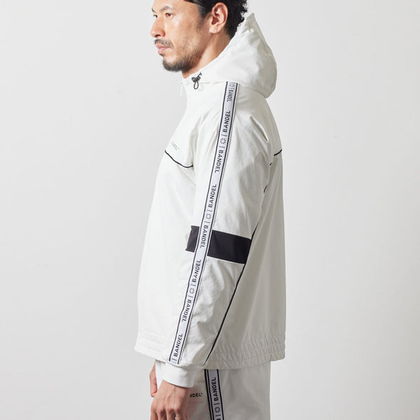 WATER REPELLENT PIPING ZIP PARKA