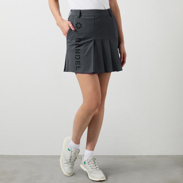 【4月中旬発売予約】WOMENS  SWITCH LOGO PLEATS SKIRT