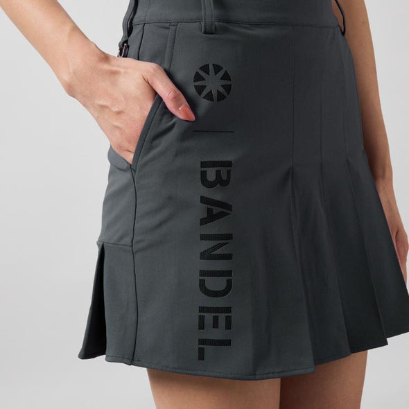 【4月中旬発売予約】WOMENS  SWITCH LOGO PLEATS SKIRT