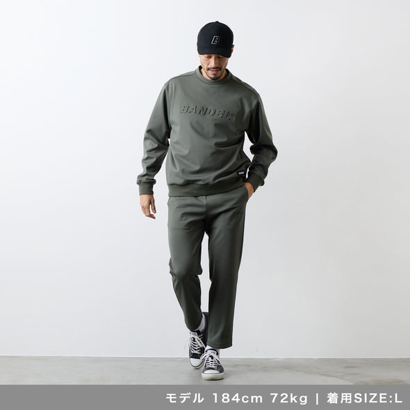 【10月下旬発売予約】エンボスロゴ クルーネック