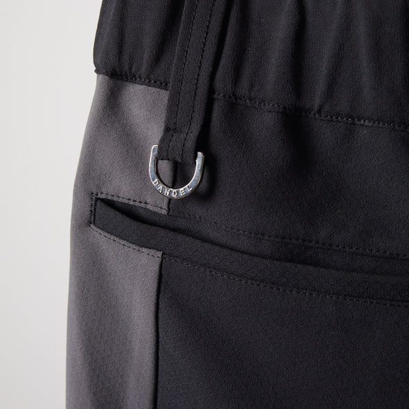 SIDE PANEL SWITCH TAPERED PANTS